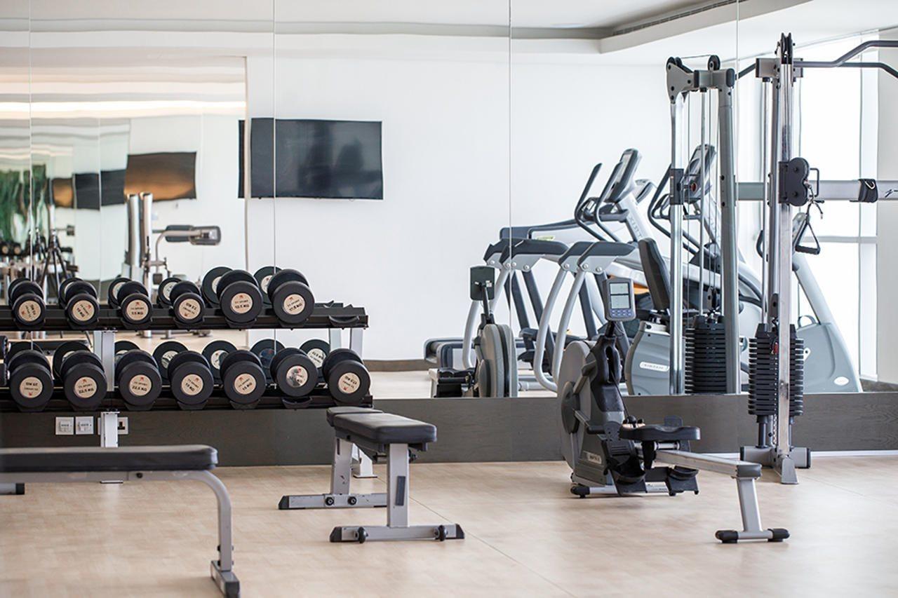 Royal M Al Aqah Beach Resort By Gewan Eksteriør billede A gym