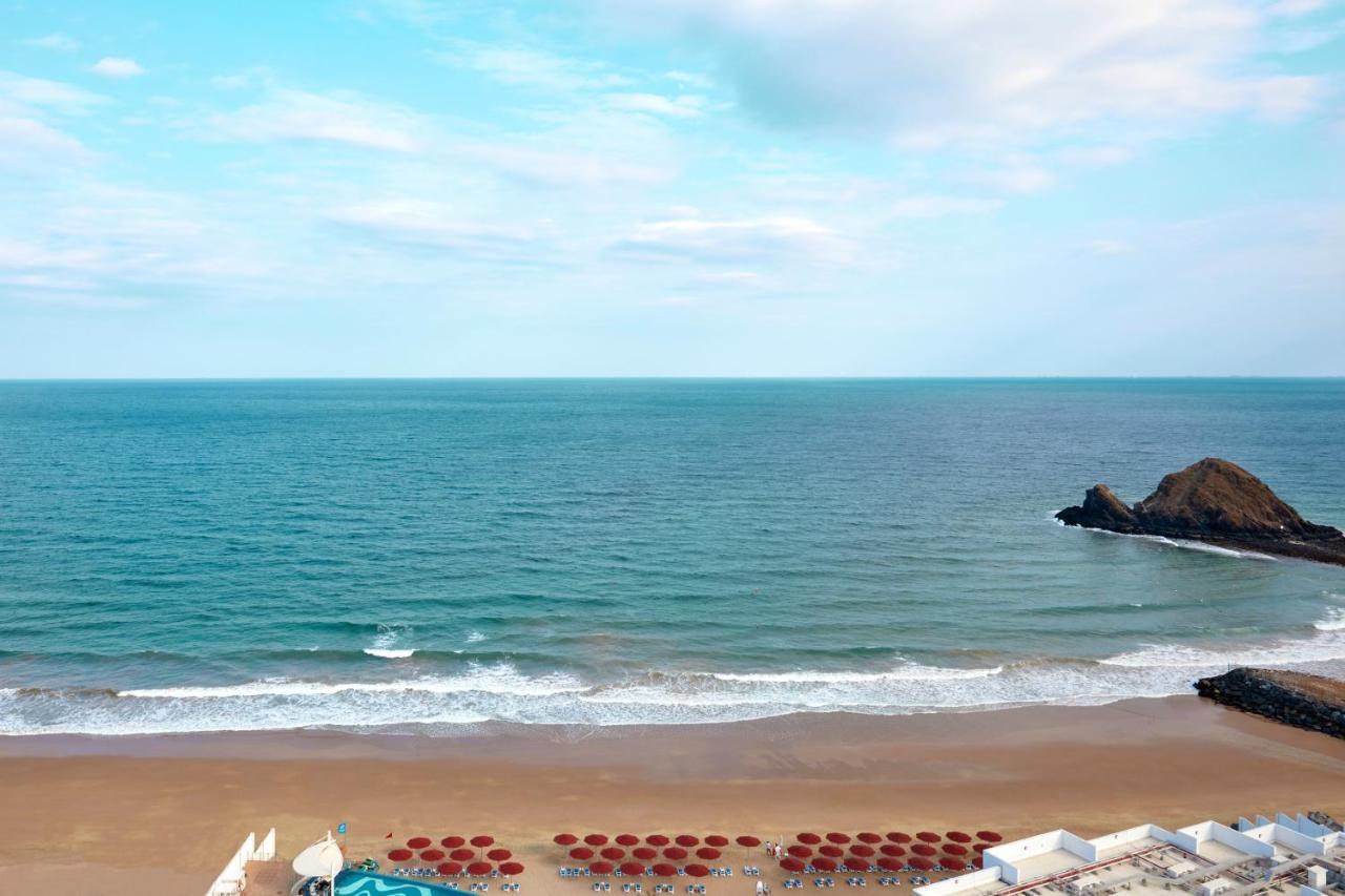 Royal M Al Aqah Beach Resort By Gewan Eksteriør billede Beach of Sabinillas