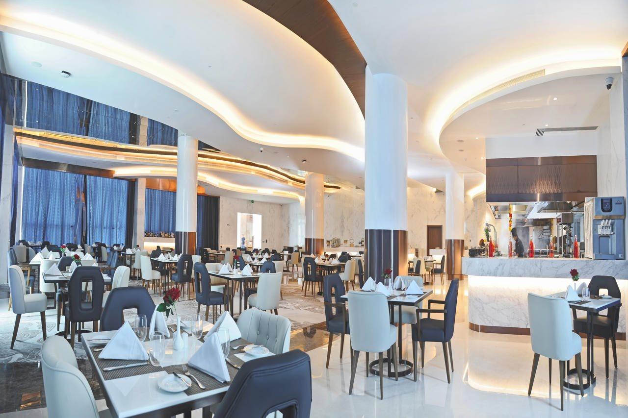 Royal M Al Aqah Beach Resort By Gewan Eksteriør billede The restaurant